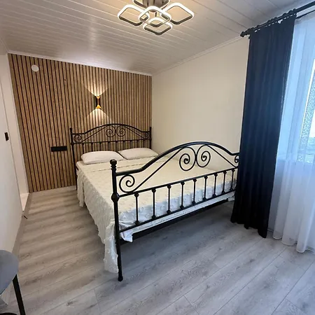 Entire 4-br Historic Greek In Cunda Island Ayvalı